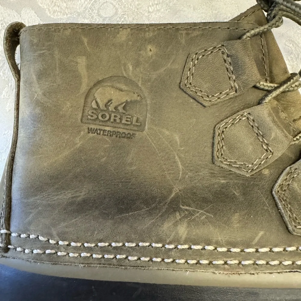 Sorel Out N‎ About Leather Casual Duck Boot Sage Black  Women’s 10 Waterproof